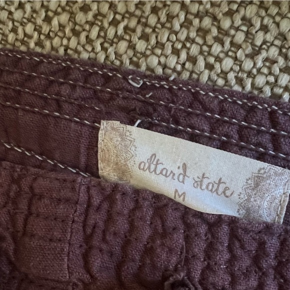 Altar’d State Linen Shorts - Picture 2 of 4